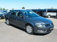 Gebraucht VW Passat Trendline 122 PS (89 kW) 2011 Grau Limousine