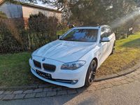 Gebraucht BMW 525 218 PS (160 kW) 2012 Weiß Kombi