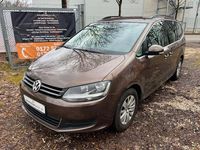 Gebraucht VW Sharan Comfortline 150 PS (110 kW) 2011 Braun Van / Kleinbus