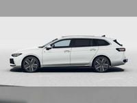 Neu VW Passat R-line 150 PS (110 kW) 2025 Pure white Kombi