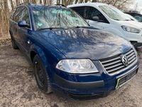 Second-hand VW Passat 115 CP (84 kW) 2003 Albastru Break