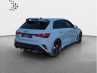 Neu Audi RS3 Premium 400 PS (294 kW) 2026 Grau (kemoragrau metallic) Limousine