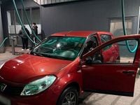 Brugt Dacia Sandero 75 HK (55 kW) 2012 Rød Hatchback