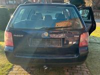Gebraucht VW Passat 130 PS (95 kW) 2003 Blau Kombi