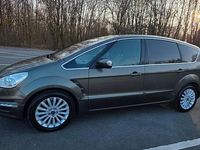 Gebraucht Ford S-MAX Titanium 140 PS (102 kW) 2014 Braun Van / Kleinbus