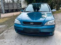 Gebraucht Opel Astra 101 PS (74 kW) 2000 Grün Limousine