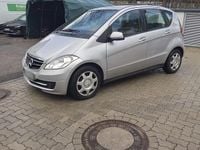Gebraucht Mercedes A160 90 PS (66 kW) 2009 Silber Limousine