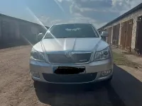Gebraucht Skoda Octavia 107 PS (78 kW) 2011 Grau Limousine
