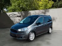 Gebraucht Ford Tourneo Titanium 101 PS (74 kW) 2017 Grau Kombi