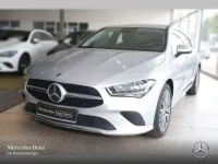 Gebraucht Mercedes CLA200 Progressive 163 PS (119 kW) 2023 Iridiumsilber Coupé