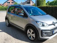 Gebraucht VW cross up! 75 PS (55 kW) 2017 Silber Kleinwagen