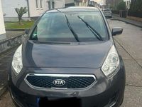 Gebraucht Kia Venga 90 PS (66 kW) 2014 Grau Kleinwagen