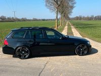 Gebraucht BMW 330 M Performance 245 PS (180 kW) 2009 Schwarz Kombi