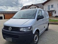 Gebraucht VW T5 140 PS (102 kW) 2014 Silber Van