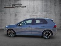 Gebraucht VW Golf VIII Move 150 PS (110 kW) 2023 Grau Limousine