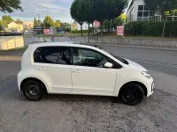Gebraucht VW up! 60 PS (44 kW) 2018 Weiß Kleinwagen