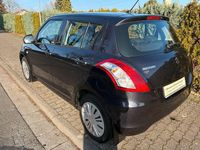 Gebraucht Suzuki Swift Club 94 PS (69 kW) 2016 Schwarz Limousine