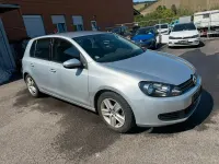 Gebraucht VW Golf VI Comfortline 110 PS (80 kW) 2009 Silber Kleinwagen