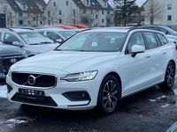 Gebraucht Volvo V60 Momentum 190 PS (139 kW) 2019 Weiß Kombi