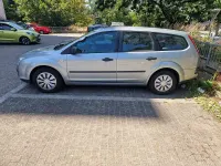 Gebraucht Ford Focus Ghia 101 PS (74 kW) 2005 Grau Kombi