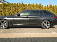 Gebraucht BMW 530 Efficient Dynamics 252 PS (185 kW) 2022 Grau Kombi