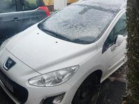 Gebraucht Peugeot 308 SW 120 PS (88 kW) 2011 Weiß Kombi