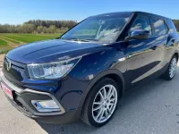 Usata SsangYong XLV Crystal 116 CV (85 kW) 2016 Blu SUV