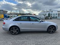 gebraucht Audi A4 2.0 TDI Attraction | Limousine | 1 Hand |