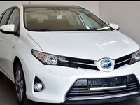 Gebraucht Toyota Auris Hybrid Edition 136 PS (100 kW) 2014 Weiß Limousine