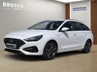 Gebraucht Hyundai i30 Trend 160 PS (117 kW) 2023 Atlas white Kombi