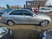 Gebraucht Mercedes C180 156 PS (114 kW) 2010 Silber Limousine