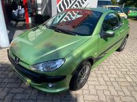 Gebraucht Peugeot 206 CC 109 PS (80 kW) 2003 Grün Cabrio