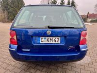 Gebraucht VW Passat Highline 180 PS (132 kW) 2003 Blau Kombi