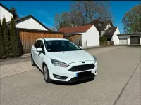 Gebraucht Ford Focus Business Edition 150 PS (110 kW) 2015 Weiß Kombi