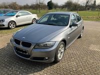 Gebraucht BMW 320 184 PS (135 kW) 2010 Grau Limousine