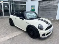 Gebraucht Mini John Cooper Works Cabriolet 184 PS (135 kW) 2013 Pepper white Cabrio