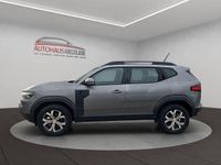 Neu Dacia Duster 131 PS (96 kW) 2025 Grau SUV