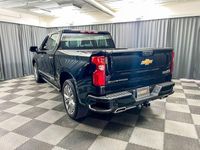 Gebraucht Chevrolet Silverado 426 PS (313 kW) 2023 Schwarz SUV