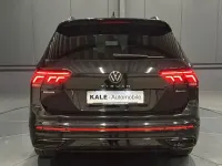 Gebraucht VW Tiguan Allspace Style 200 PS (147 kW) 2022 Deep black perleffekt SUV
