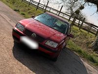 Gebraucht VW Bora 90 PS (66 kW) 1999 Rot Limousine