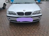 Gebraucht BMW 318 143 PS (105 kW) 2004 Silber Limousine