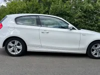 Gebraucht BMW 118 143 PS (105 kW) 2012 Weiß Kleinwagen