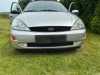 Gebraucht Ford Focus 120 PS (88 kW) 2000 Grau Kombi