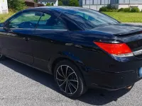 Gebraucht Opel Astra 145 PS (106 kW) 2007 Schwarz Cabrio