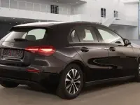 Gebraucht Mercedes A200 150 PS (110 kW) 2025 Nachtschwarz Limousine