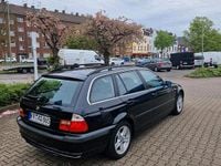 Gebraucht BMW 320 140 PS (102 kW) 2002 Schwarz Kombi
