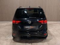 Gebraucht VW Touran 150 PS (110 kW) 2016 Schwarz Van / Kleinbus