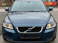 Gebraucht Volvo V50 109 PS (80 kW) 2009 Blau Kombi