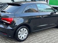 Gebraucht Audi A1 Ambiente 82 PS (60 kW) 2017 Schwarz Kleinwagen