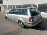 Gebraucht VW Passat 101 PS (74 kW) 2004 Silber Kombi